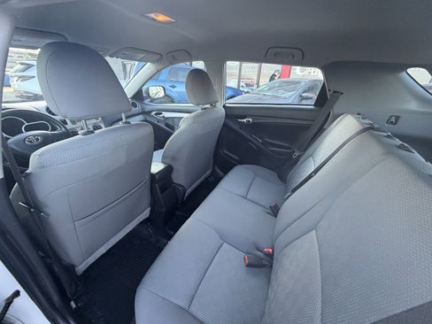 Used 2009 Toyota Matrix image 12