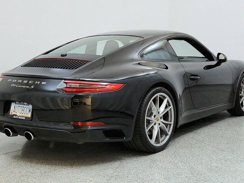 Used 2017 Porsche 911 Carrera S image 5