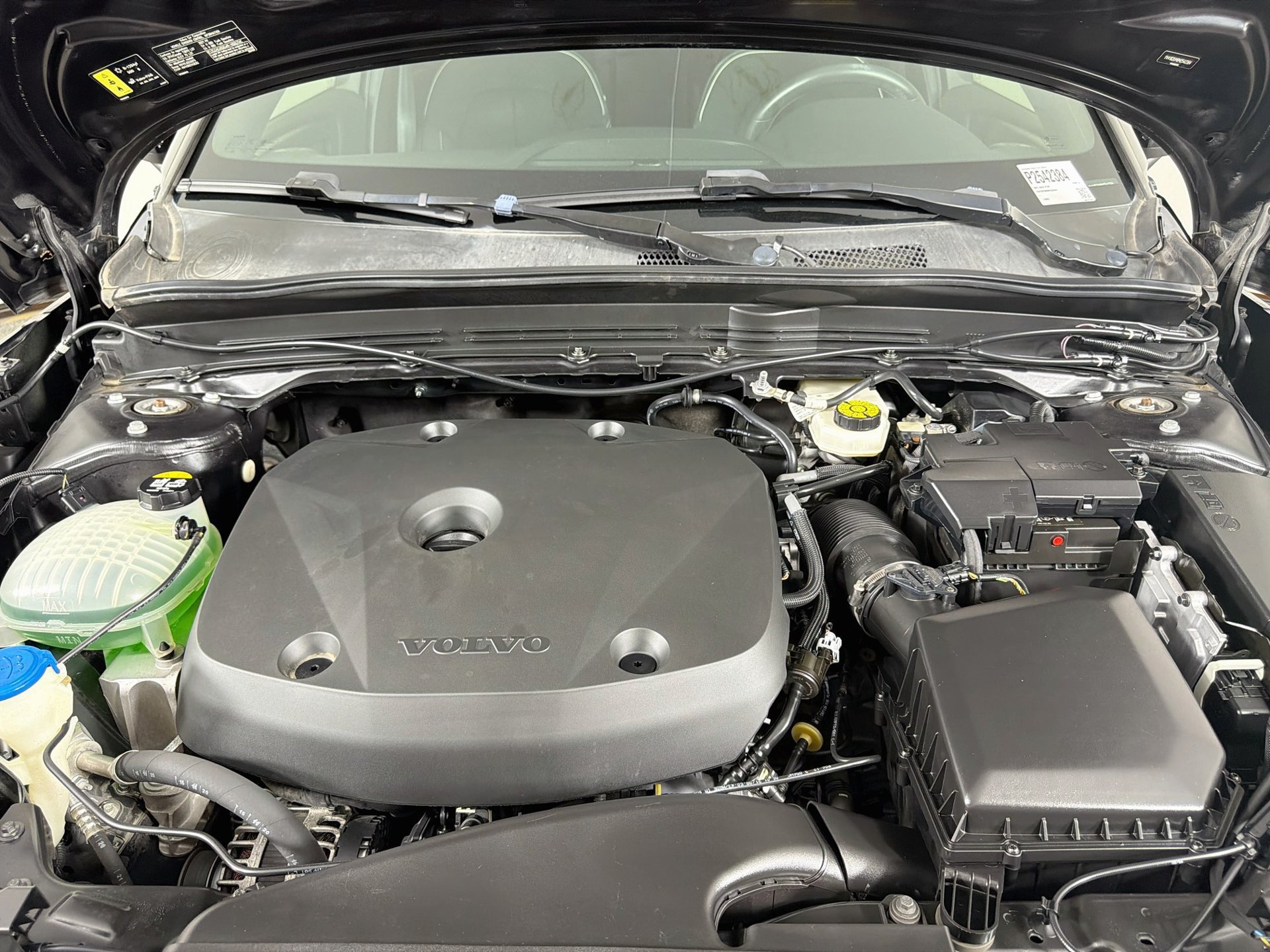 Used 2021 Volvo XC40 T5 R-Design w/ Advanced Package AWD/4WD image 30