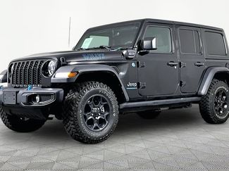 Used 2023 Jeep Wrangler Unlimited w/ 8.4" Radio Group AWD/4WD video 1