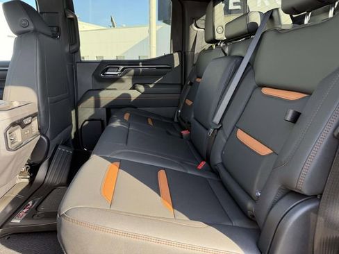 New 2026 GMC Sierra 1500 AT4 AWD/4WD image 8