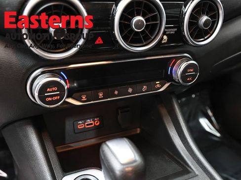 Used 2021 Nissan Sentra SV image 20