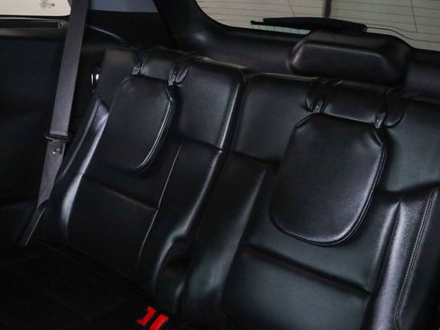 Used 2023 Ford Explorer XLT w/ Equipment Group 202A image 25