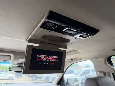 Used 2019 GMC Yukon XL SLT w/ Open Road Package image 20