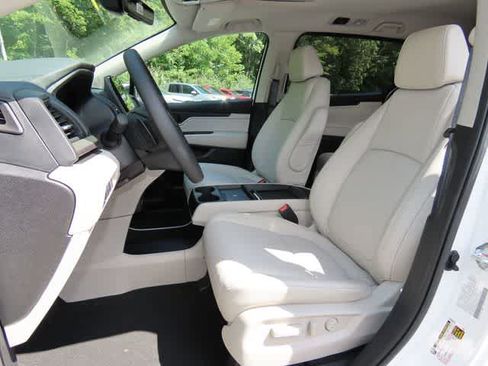 New 2026 Honda Odyssey EX-L image 12