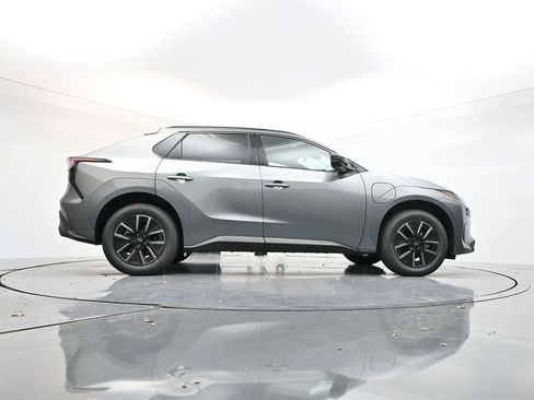 New 2026 Subaru Solterra Premium image 24