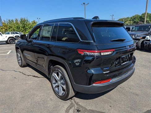 New 2023 Jeep Grand Cherokee 4xe w/ Luxury Tech Group II image 5