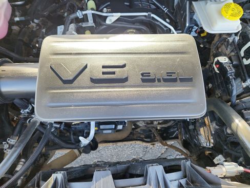Used 2025 RAM 1500 Big Horn AWD/4WD image 25