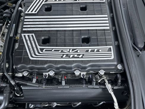 Used 2018 Chevrolet Corvette Z06 image 31