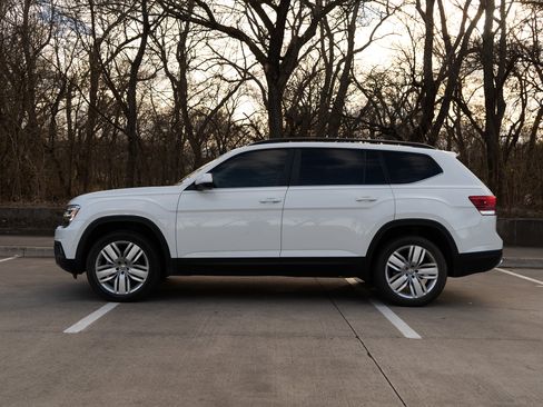 Used 2020 Volkswagen Atlas SE image 6