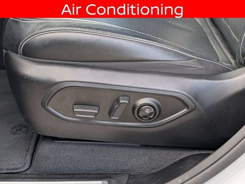 Used 2023 Jeep Grand Cherokee L Overland AWD/4WD image 20