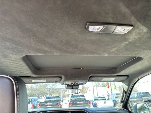 Used 2024 GMC Sierra 1500 Denali Ultimate image 18