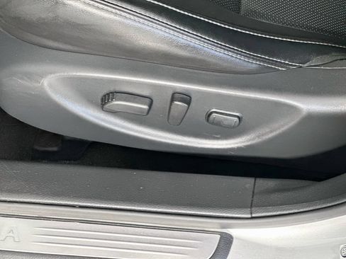 Used 2023 Nissan Maxima SV w/ Floor Mat Group FWD image 21