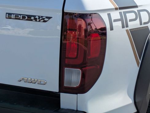 Used 2023 Honda Ridgeline RTL image 11