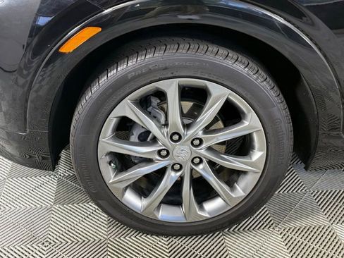 Used 2024 Buick Encore GX Avenir w/ Avenir Convenience Package FWD image 18