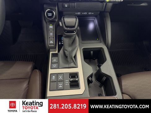 New 2025 Toyota Land Cruiser image 9