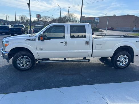 Used 2012 Ford F350 Lariat w/ Lariat Ultimate Pkg image 4