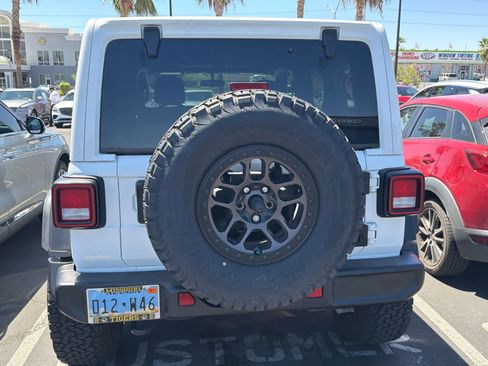 Used 2022 Jeep Wrangler Unlimited Sport AWD/4WD image 2