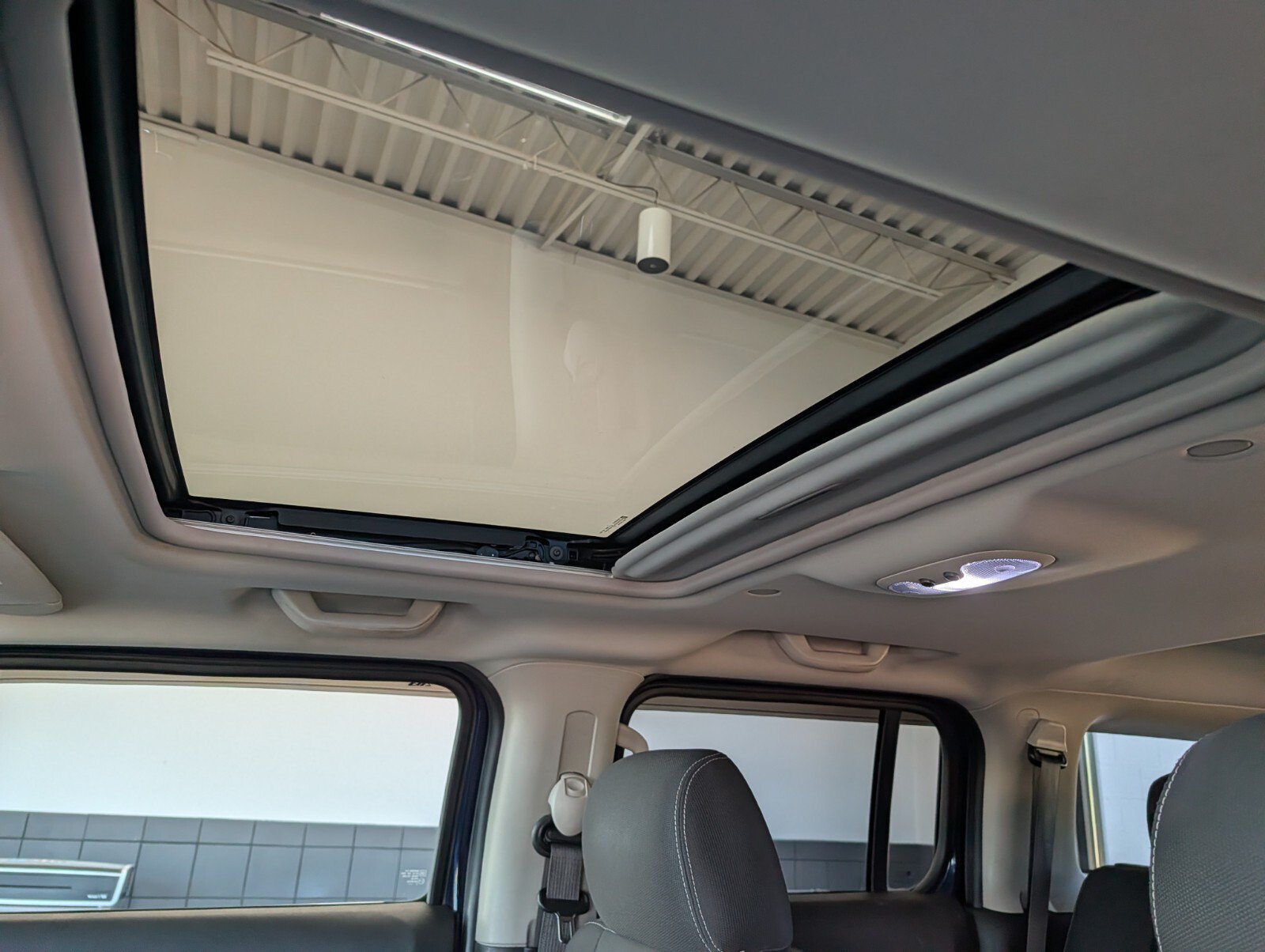 Used 2008 HUMMER H3 AWD/4WD image 13
