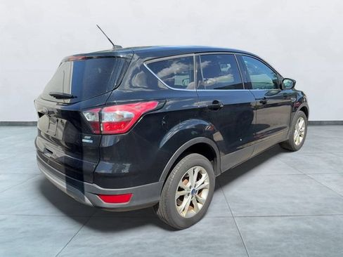 Certified 2017 Ford Escape SE w/ SE Cold Weather Package AWD/4WD image 5