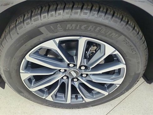 Used 2025 Cadillac Lyriq Sport image 60