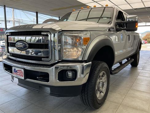 Used 2016 Ford F350 XLT image 3