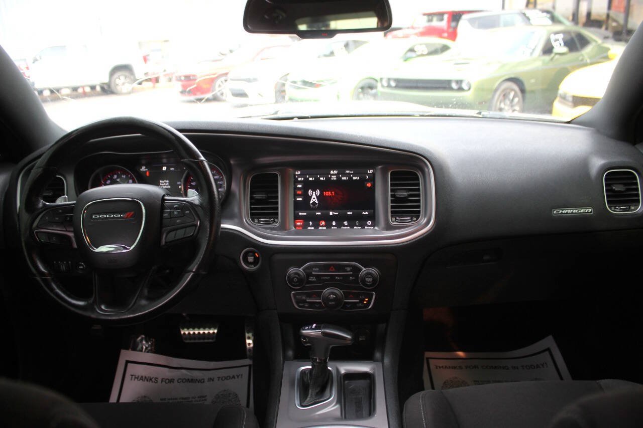 Used 2019 Dodge Charger Scat Pack RWD image 19