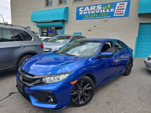 Used 2017 Honda Civic Sport image 3