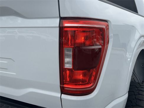 Used 2022 Ford F150 XLT w/ Equipment Group 302A High image 25