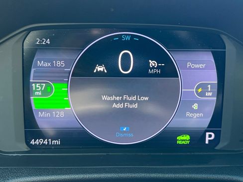 Used 2023 Chevrolet Bolt LT FWD image 17