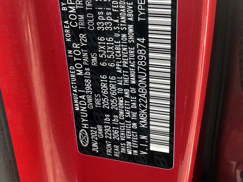 Used 2022 Hyundai Kona SE image 32