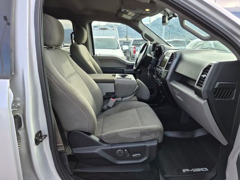 Used 2017 Ford F150 XLT w/ Equipment Group 302A Luxury AWD/4WD image 29