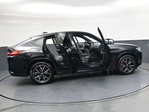 Used 2023 BMW X4 M40i AWD/4WD image 33