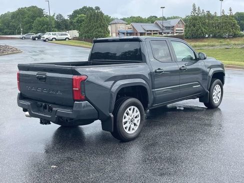 Used 2026 Toyota Tacoma SR5 RWD image 6