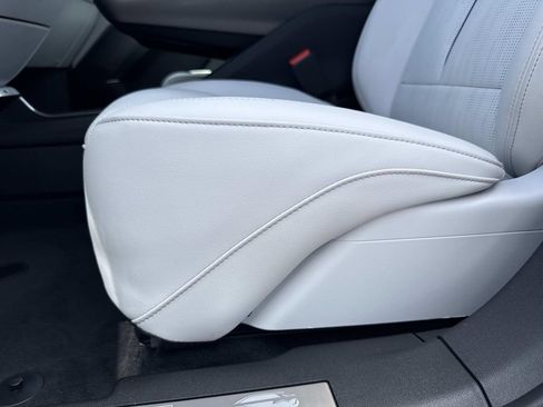 New 2026 Cadillac Lyriq Luxury w/ LPO, Floor Liner Package RWD image 20