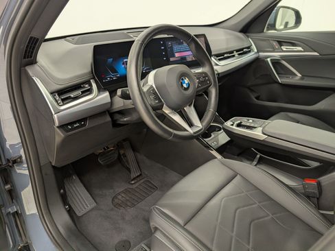 Certified 2025 BMW X1 xDrive28i image 4