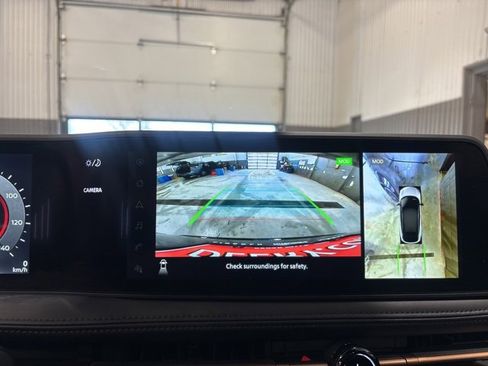 Certified 2025 Nissan Ariya AWD image 27