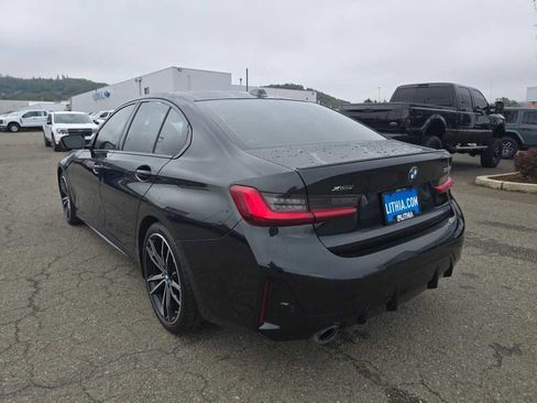 Used 2023 BMW 330i xDrive Sedan w/ M Sport Package AWD/4WD image 3