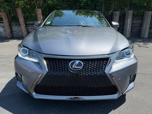 Used 2015 Lexus CT 200h image 3