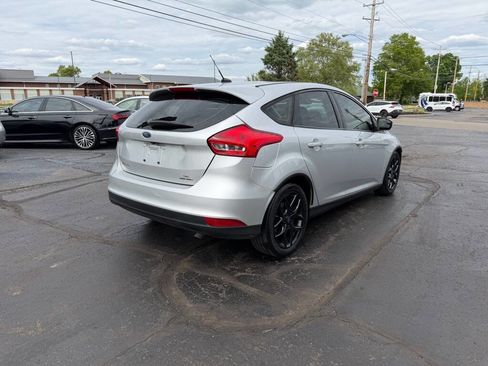 Used 2015 Ford Focus SE w/ Equipment Group 201A FWD image 7
