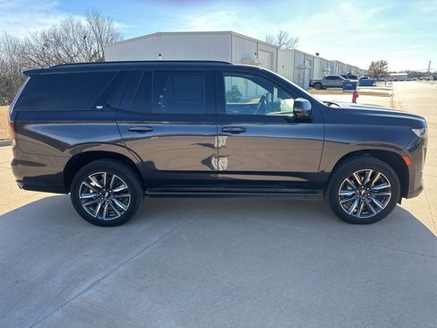 Used 2022 Cadillac Escalade Sport w/ Touring Package image 6