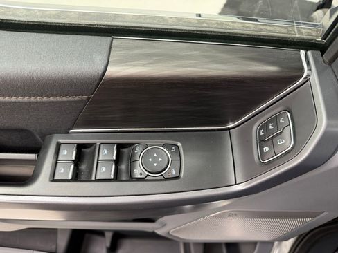 Used 2025 Ford F150 Lariat w/ Equipment Group 501A Mid AWD/4WD image 14