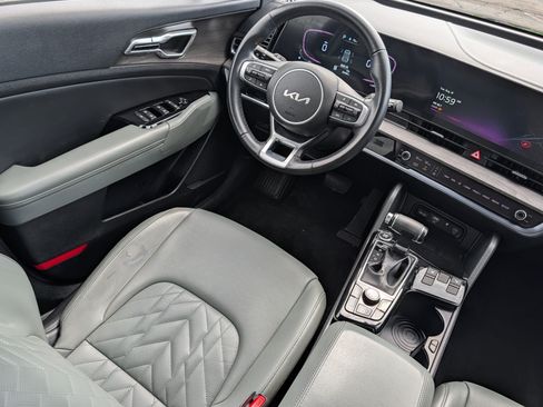 Certified 2023 Kia Sportage X-Line w/ X-Line Premium Package AWD/4WD image 9