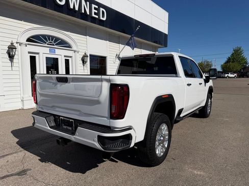 Certified 2023 GMC Sierra 2500 Denali w/ Denali Ultimate Package AWD/4WD image 5