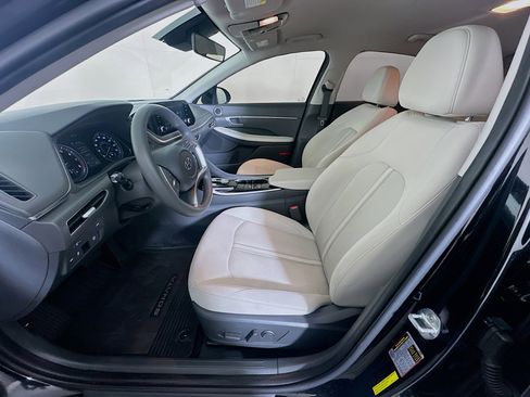 Used 2021 Hyundai Sonata SEL w/ Preferred Accessory Package image 13