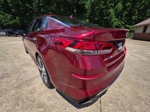 Used 2019 Kia Optima S FWD image 7