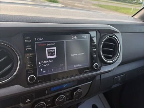 Used 2023 Toyota Tacoma TRD Sport AWD/4WD image 27