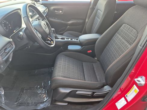 Certified 2026 Honda HR-V Sport image 12