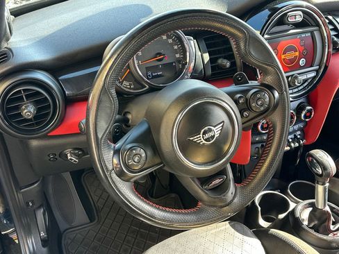 Used 2019 MINI Cooper S w/ Premium Package FWD image 18
