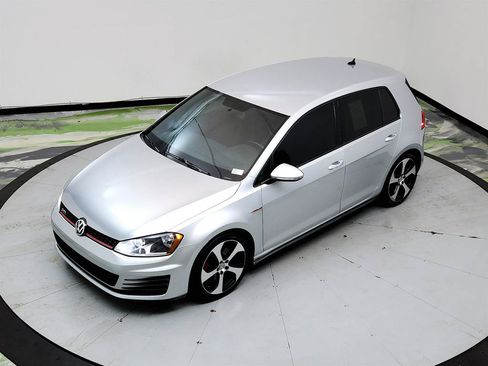 Used 2016 Volkswagen GTI S FWD image 31
